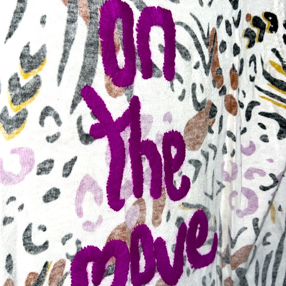 NWT Carre Noir Stone Animal Print On The Move Long Sleeve Pullover - Picture 3 of 8